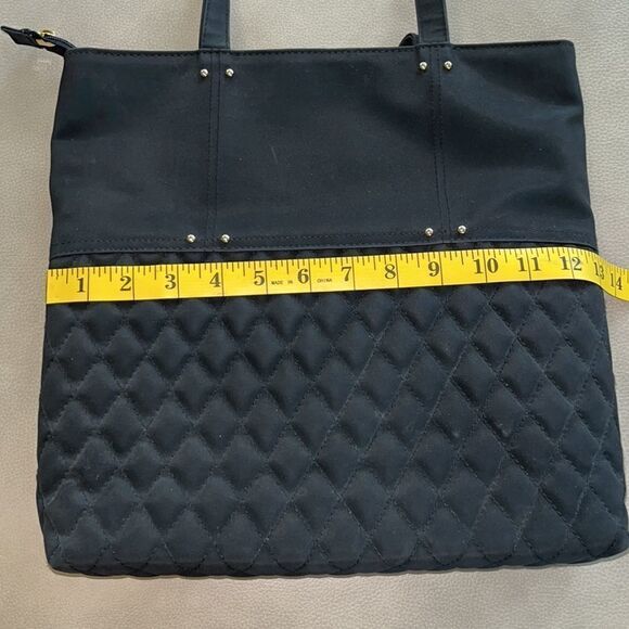 ST. JOHN Black Quilted Shoulder Bag - Picture 10 of 14